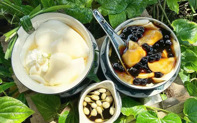Experience Hanoi Tours with sustainable adventures